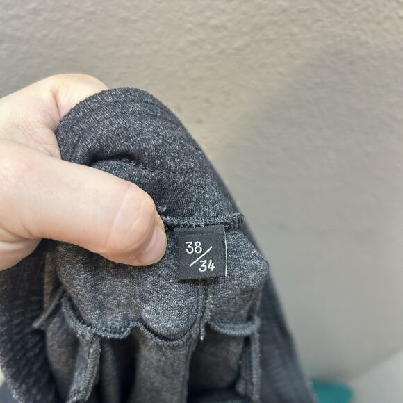 Public Rec Everyday Men’s Performance Sweatpant Size 38x34 Gray Joggers Casual - Picture 7 of 7